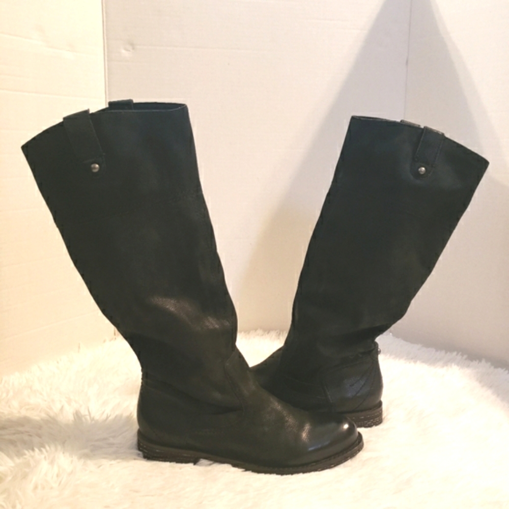 COPY - OTBT Women 7 Boots Tall Knee High Pull On Black Leather Shoes Low Heel P… - Picture 3 of 15